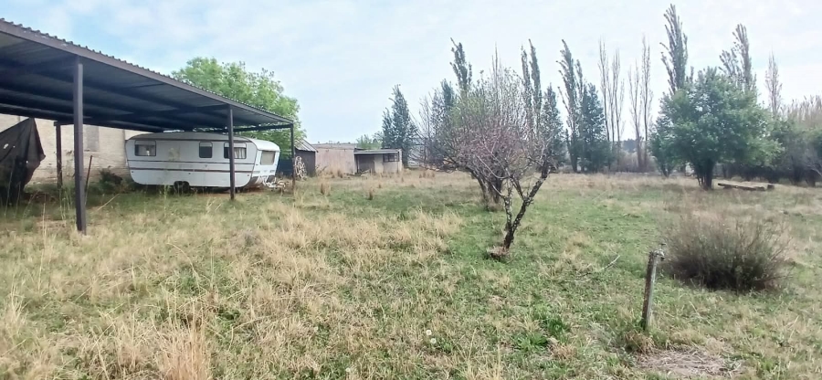 5 Bedroom Property for Sale in Paul Roux Free State